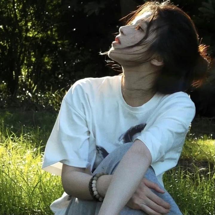 碧海娇娃2海报